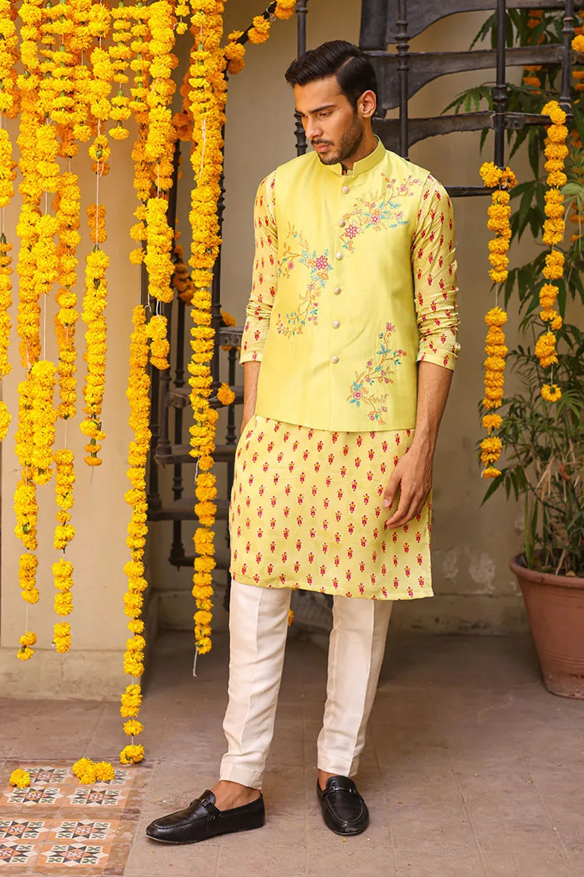 Amaltaas '24 - Simon Waistcoat