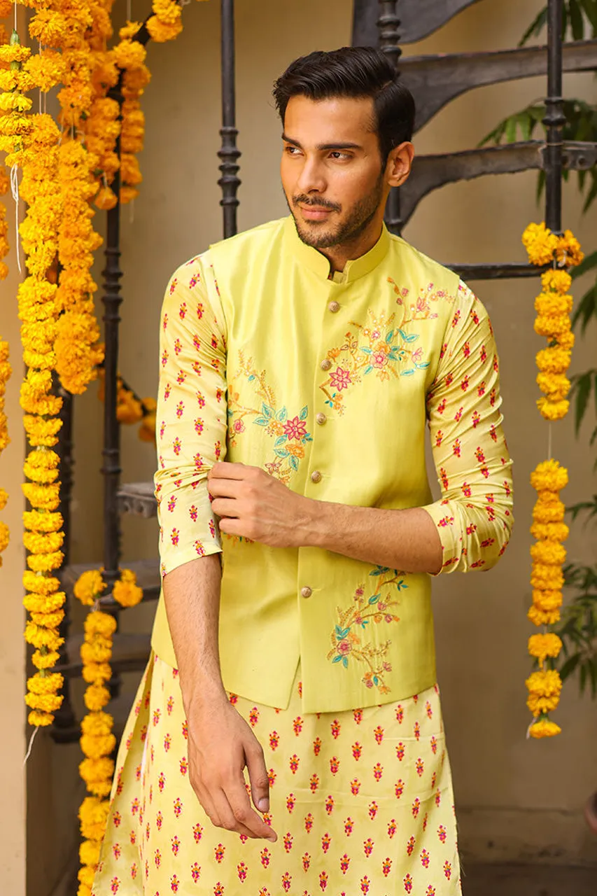 Amaltaas '24 - Simon Waistcoat